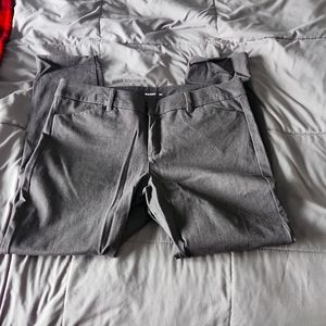 Women's pixie pants from Old Navy,  size 12, in gray
